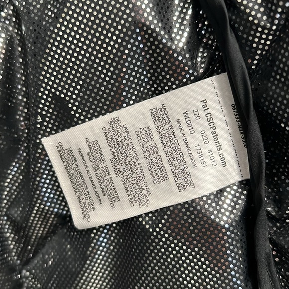 Columbia Heavenly hooded women’s jacket in black sz large

Excellent condition! - Picture 9 of 9